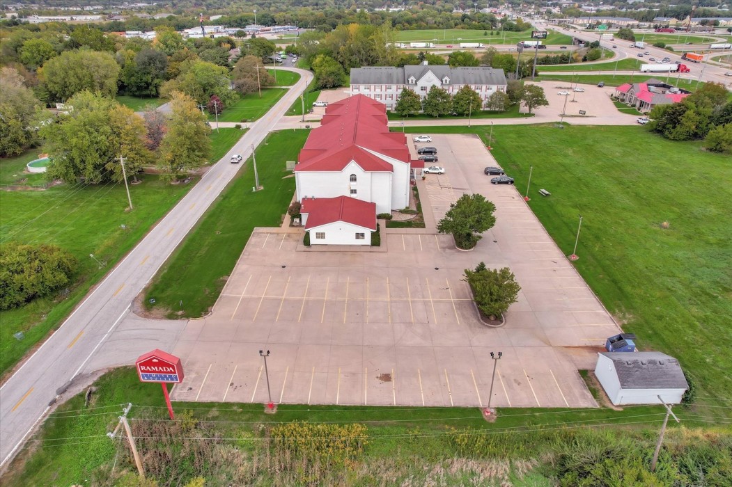 Ramada Limited Bloomington 6/30