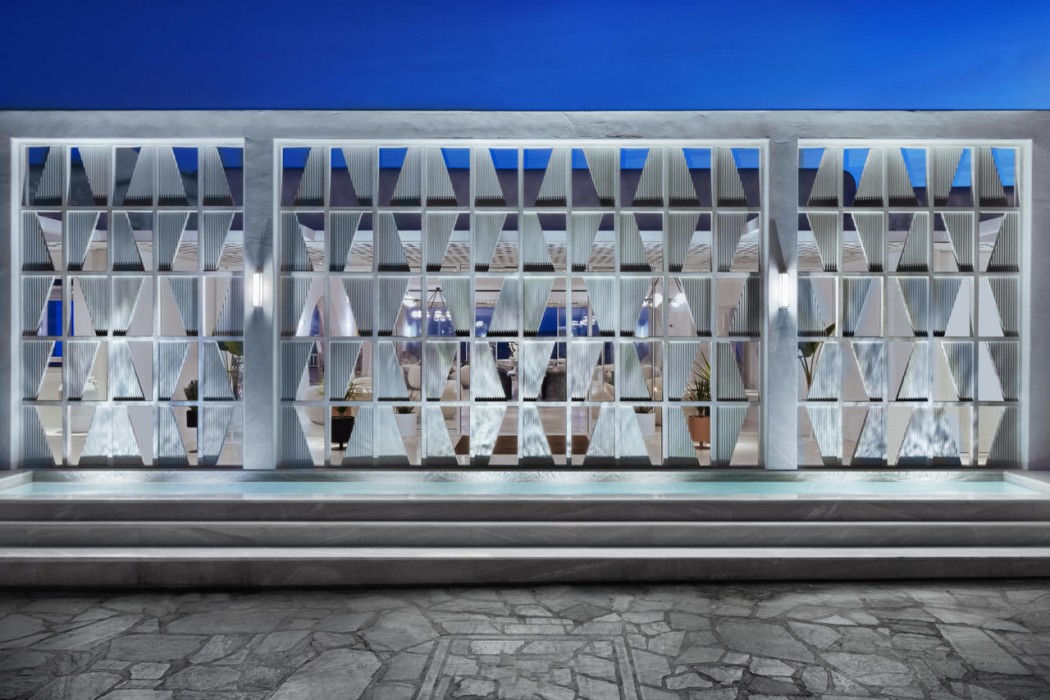 Mykonos Grand Hotel and Resort 2/76