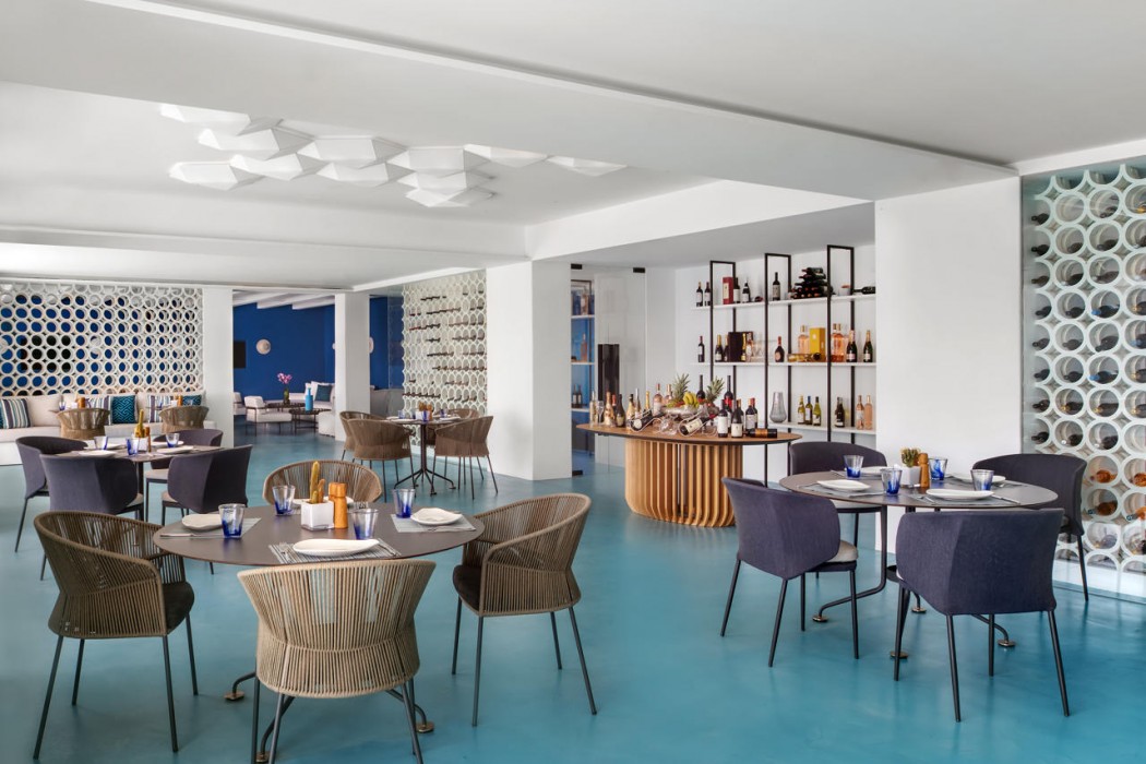 Mykonos Grand Hotel and Resort 71/76