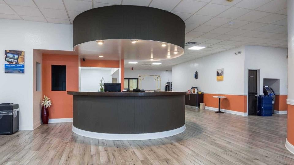 Motel6 Oriskany, NY 4/57