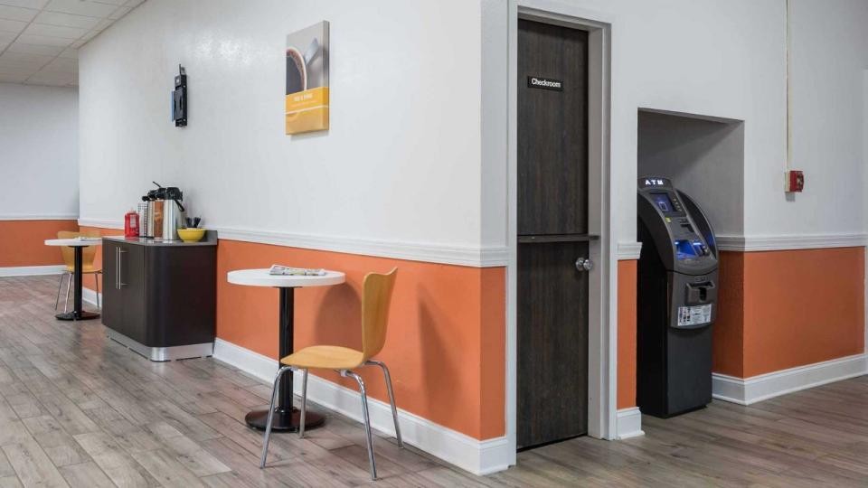 Motel6 Oriskany, NY 5/57