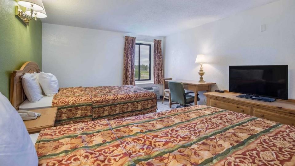 Motel6 Oriskany, NY 22/57