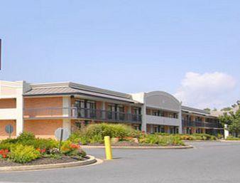 Red Roof Inn Perryville 2/35