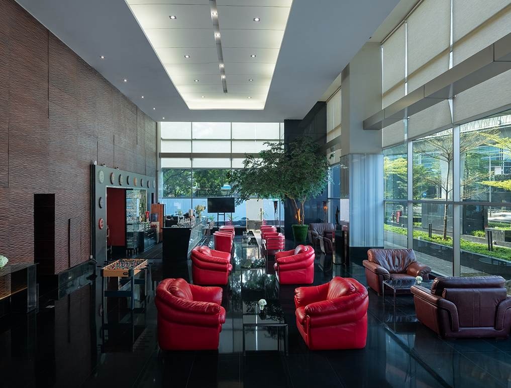 Manhattan Hotel Jakarta 5/40
