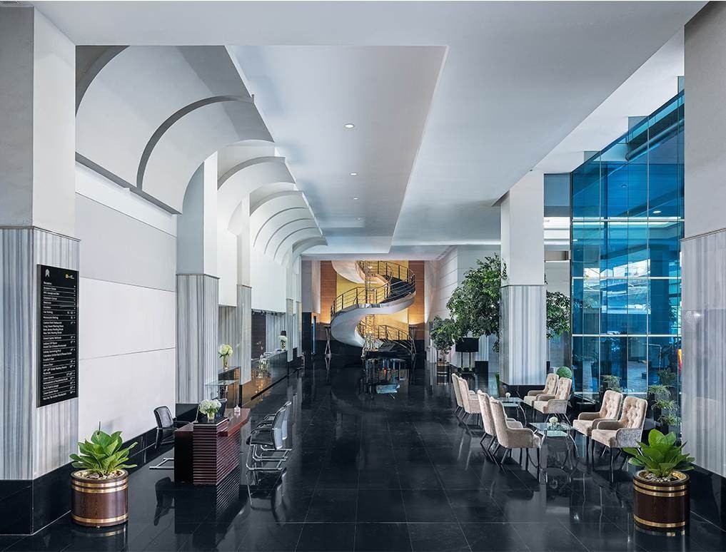 Manhattan Hotel Jakarta 8/40