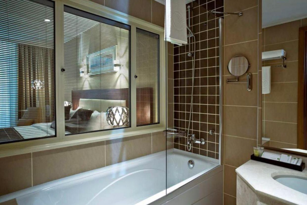 Room at Karbala Rayhaan Hotel, KARBALA