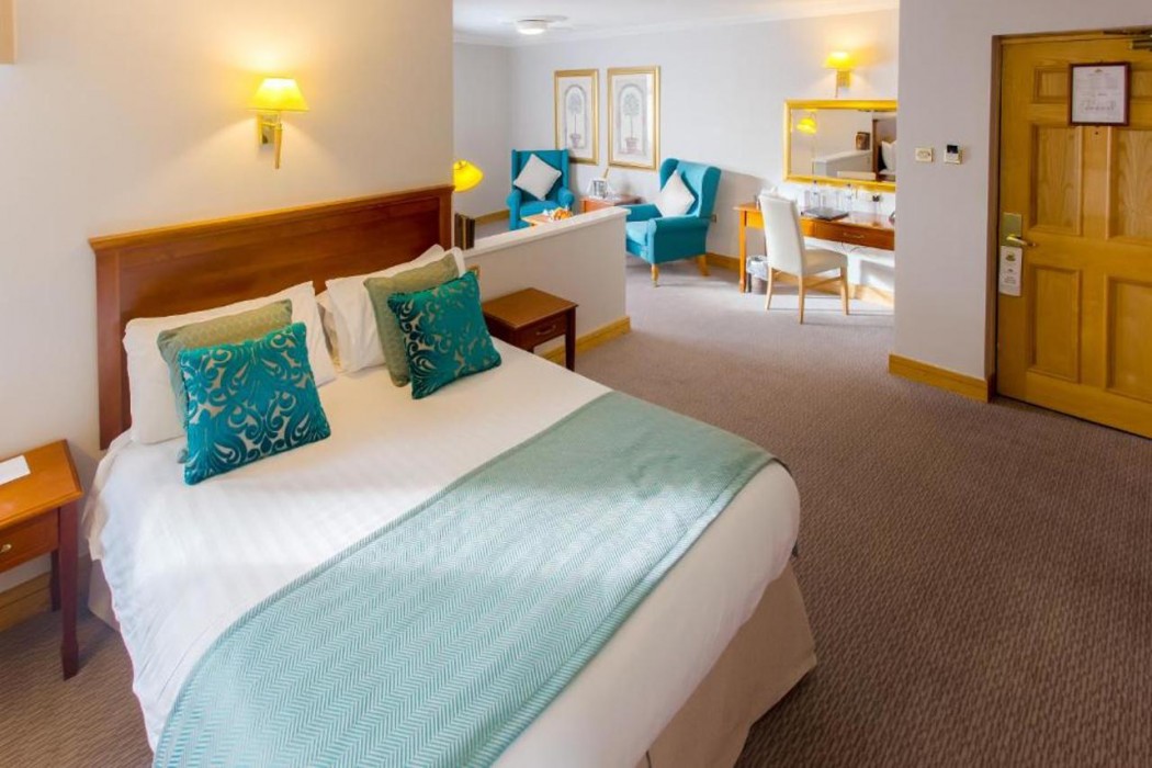 Ashdown Park Hotel 11/34