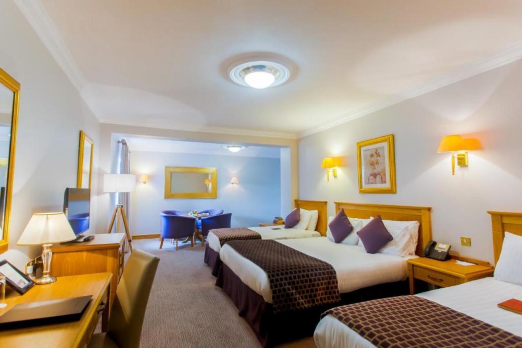 Ashdown Park Hotel 10/34