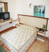 HOTEL HAMERS INTERNATIONAL 4/49