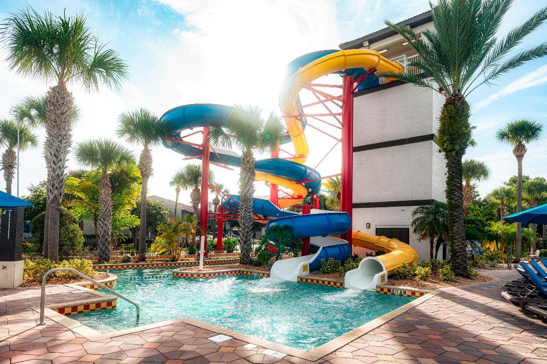 Fantasy World Resort 13/42