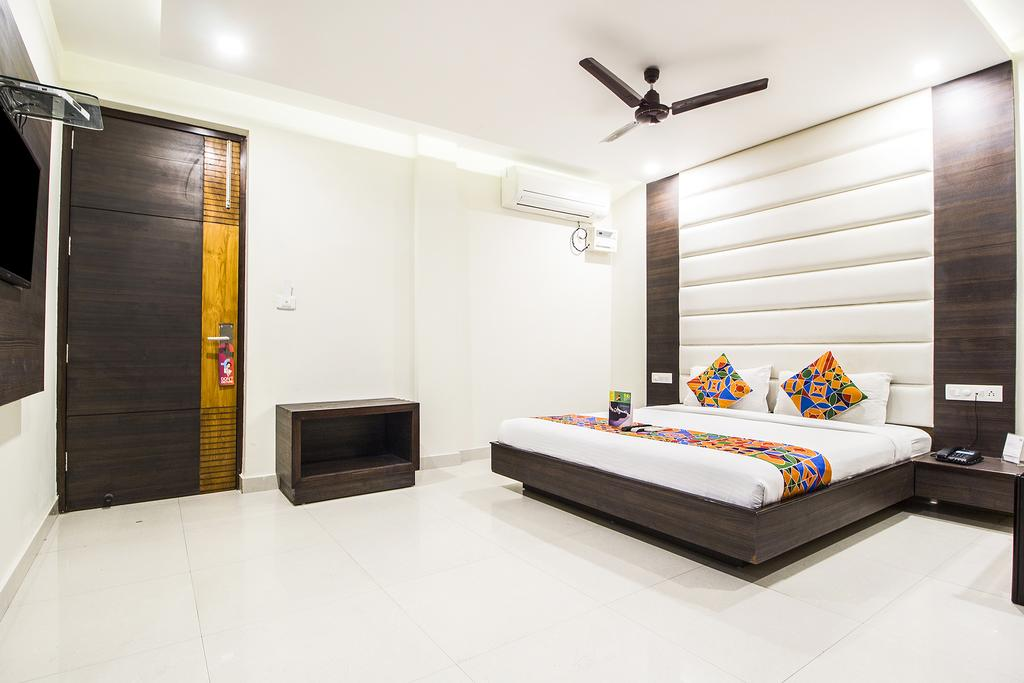 FabHotel KK Continental Albert Rd 12/42