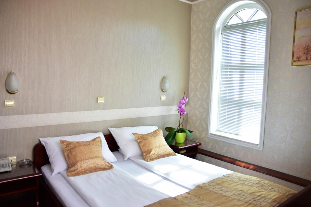 Hotel Lav 34/82