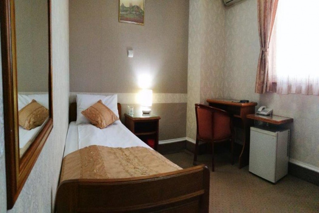 Hotel Lav 51/82