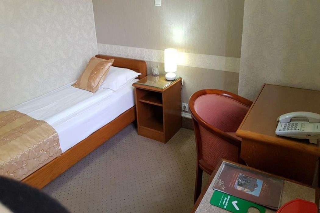 Hotel Lav 52/82