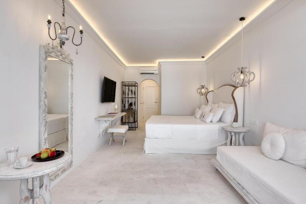 Saint John Hotel Villas and Spa 24/107