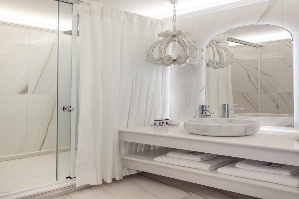 Saint John Hotel Villas and Spa 56/107