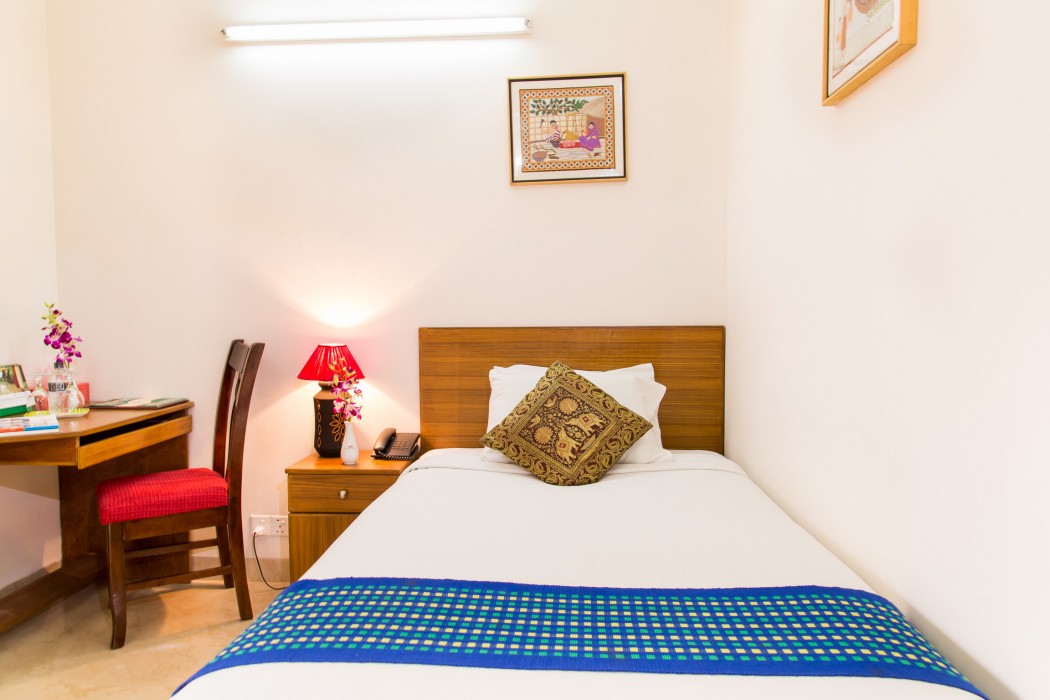 Dhaka Golden Inn 12/48