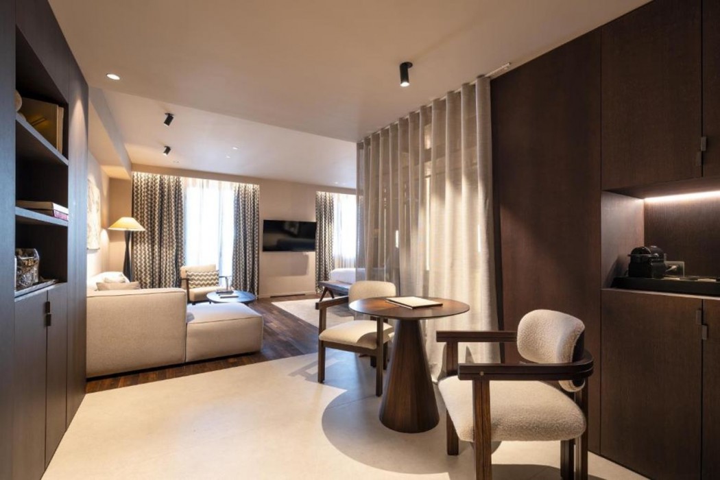 Hotel Villa Real 12/60