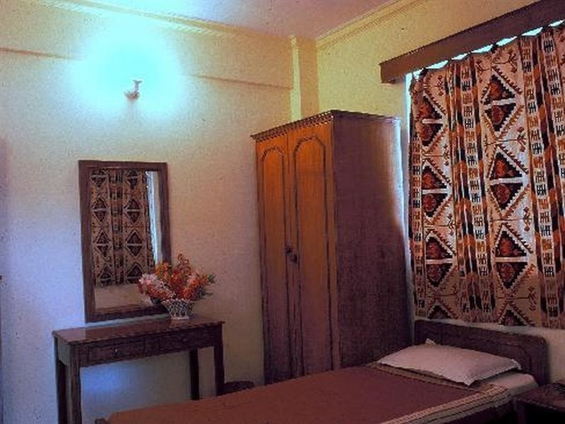 Magnum Resorts 20/30