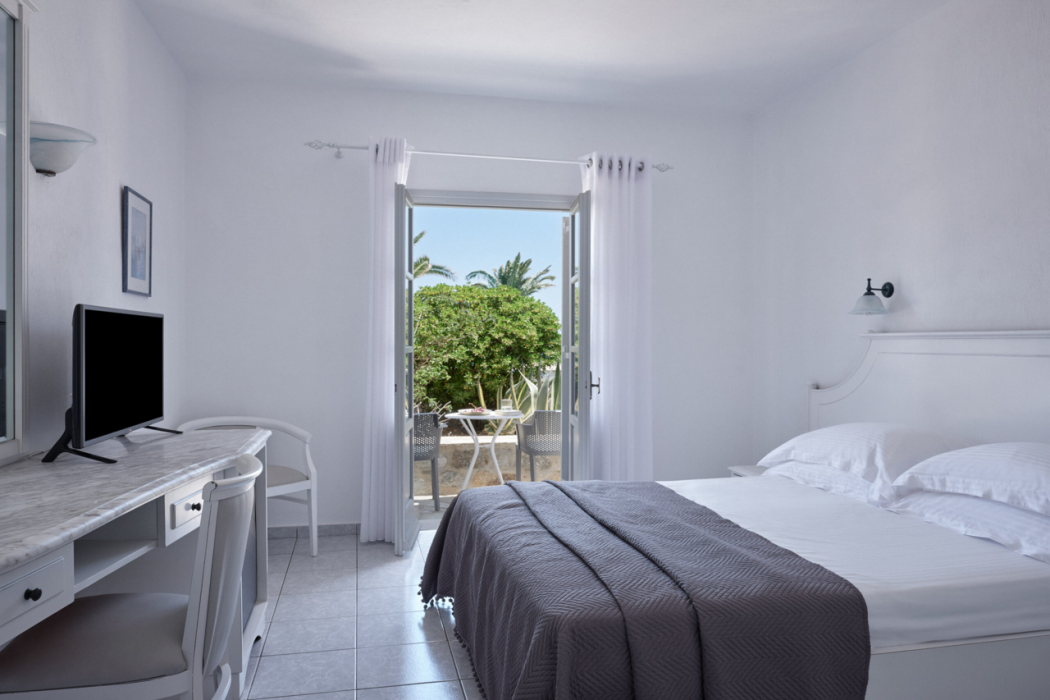 Myconian Sunrise Relais & Chateaux Hotel 14/86