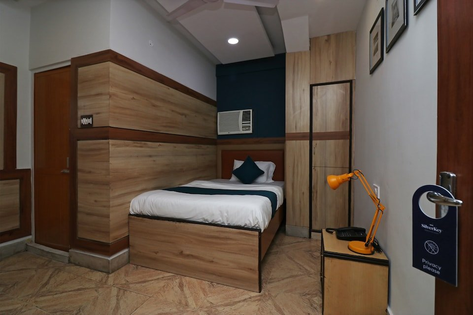 HOTEL ROYAL GARDEN 6/40