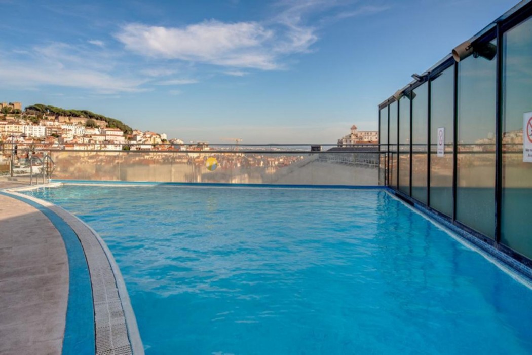VIP Executive Eden Aparthotel 24/37
