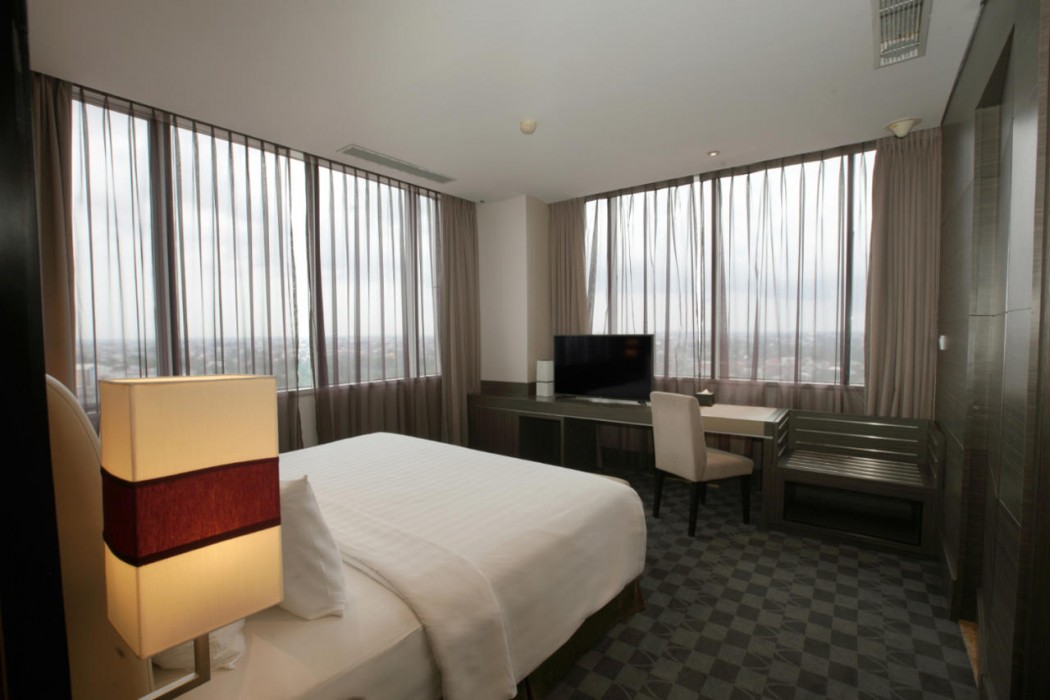 Aston Jambi Hotel & Conference Center 24/105