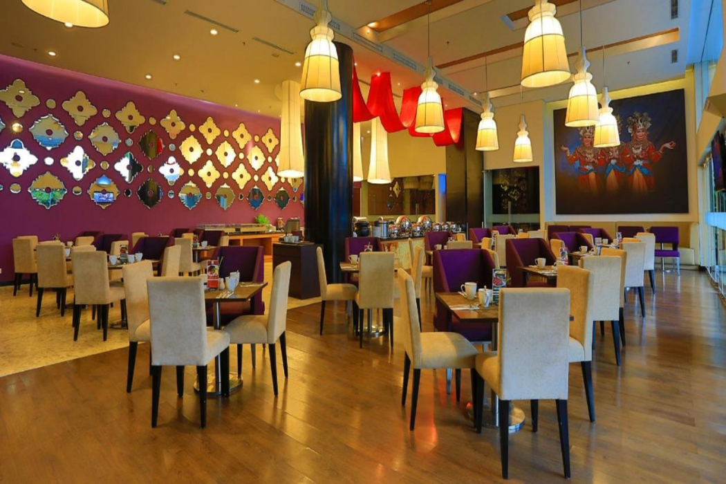 Aston Jambi Hotel & Conference Center 71/105