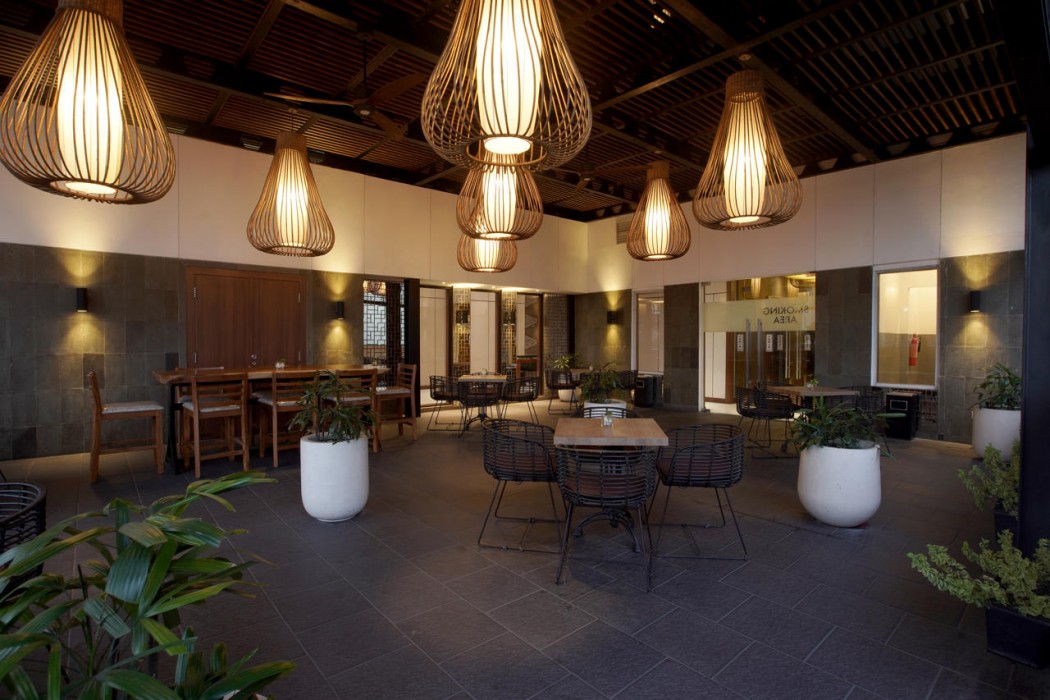 Aston Jambi Hotel & Conference Center 66/105