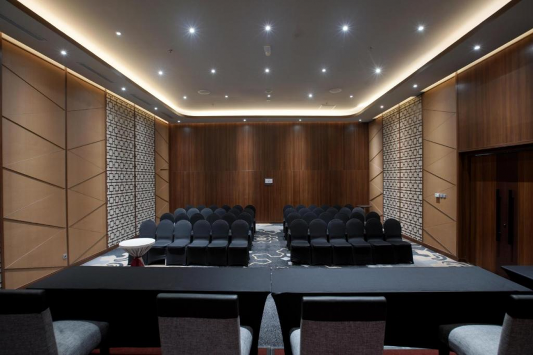 Aston Jambi Hotel & Conference Center 52/105