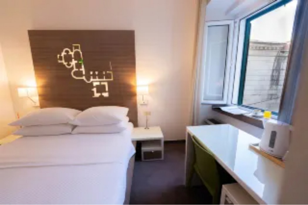 Slavija Culture Heritage Hotel 21/80