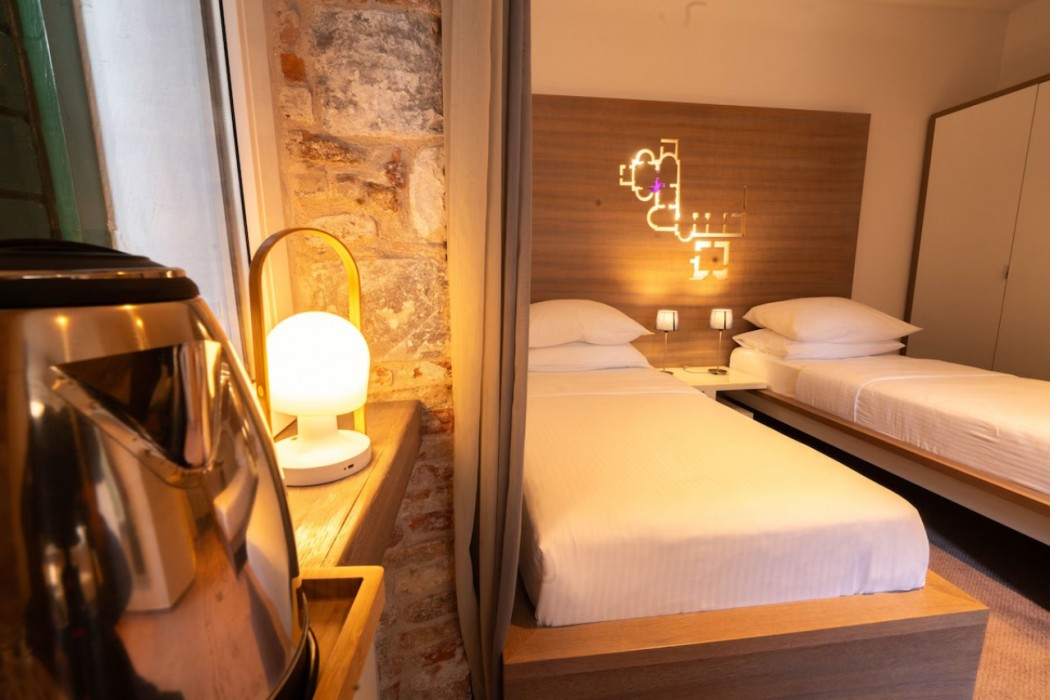 Slavija Culture Heritage Hotel 35/80