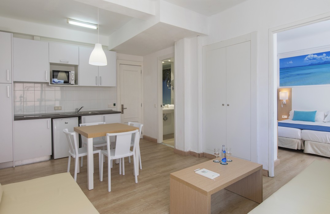 WHALA BEACH 12/93