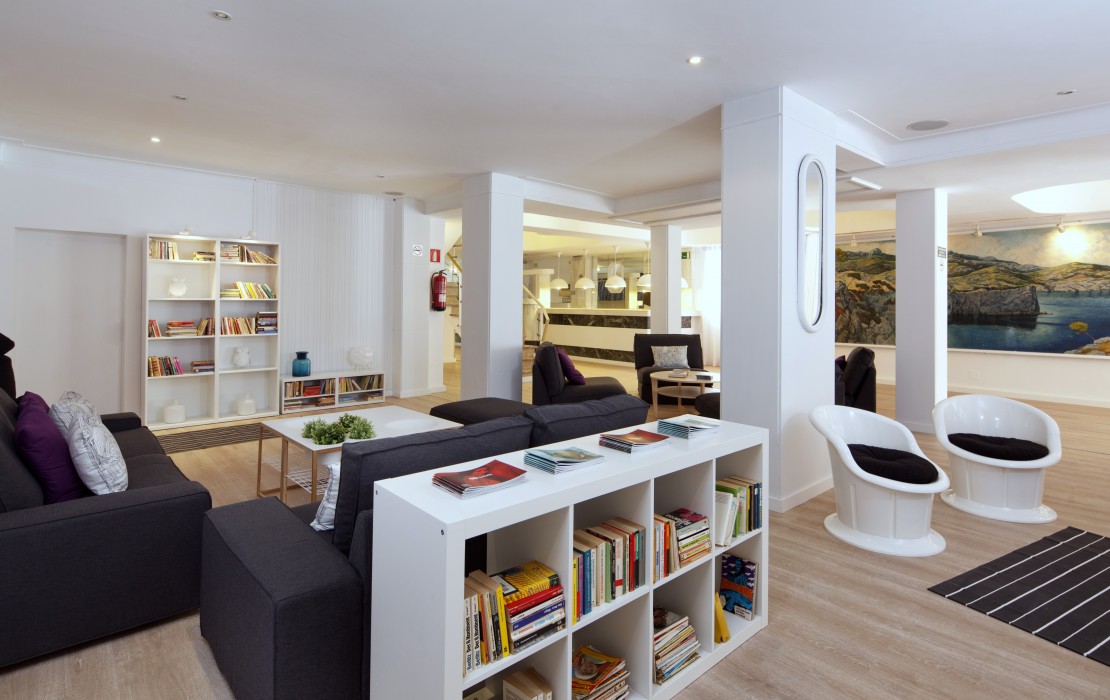 WHALA BEACH 42/93