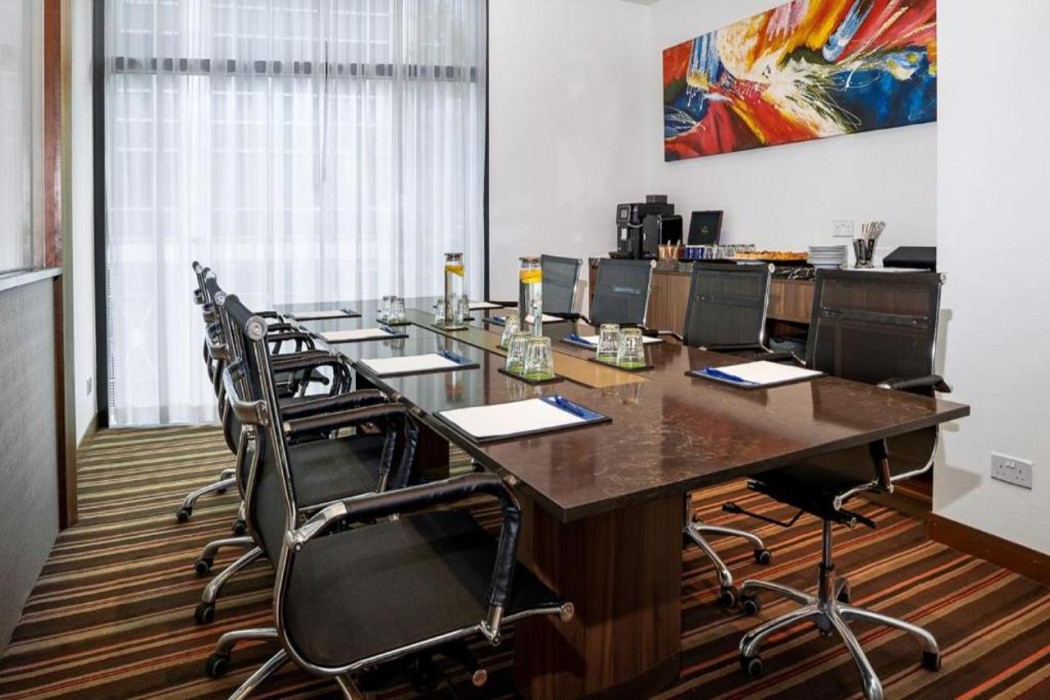 Holiday Inn Express Singapore Clarke Quay 16/48