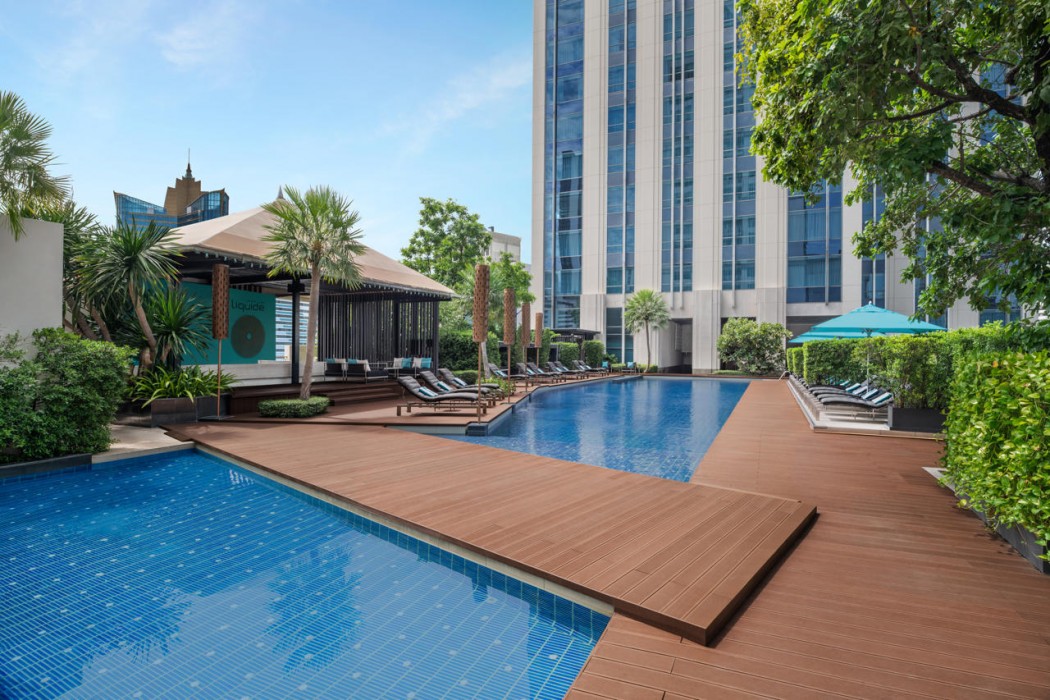 Swimming pool-spa