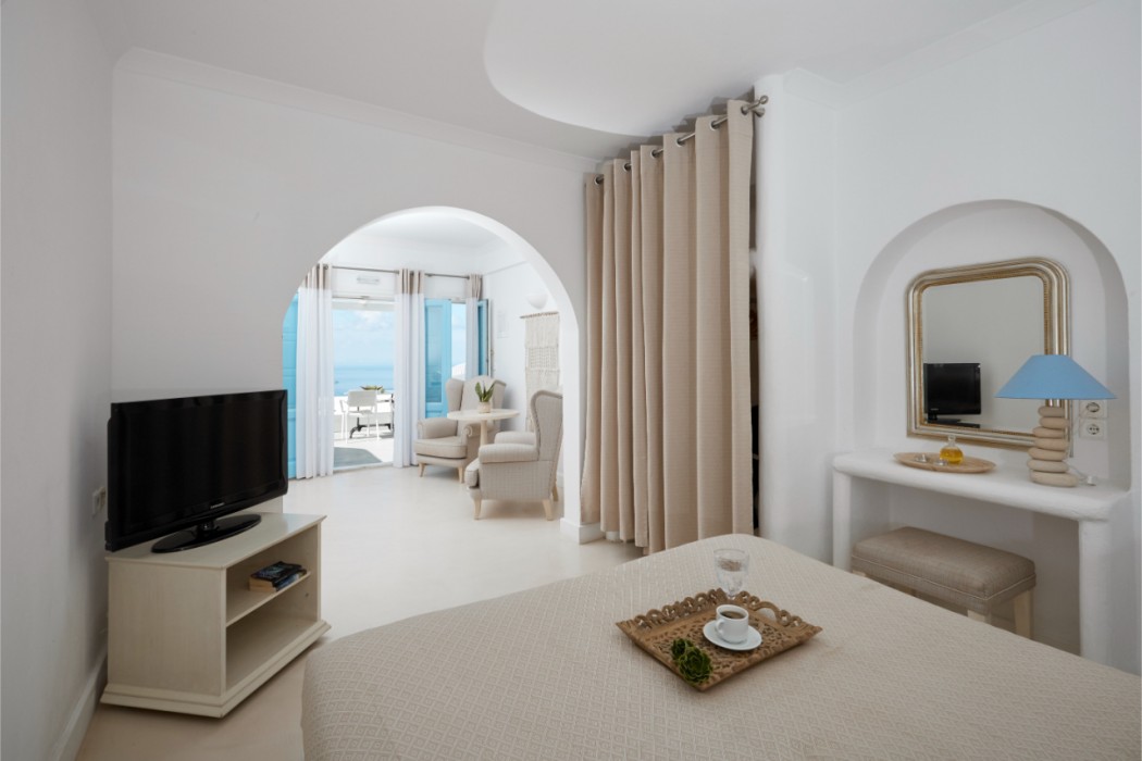 Andromeda Villas and Spa Resort 24/137