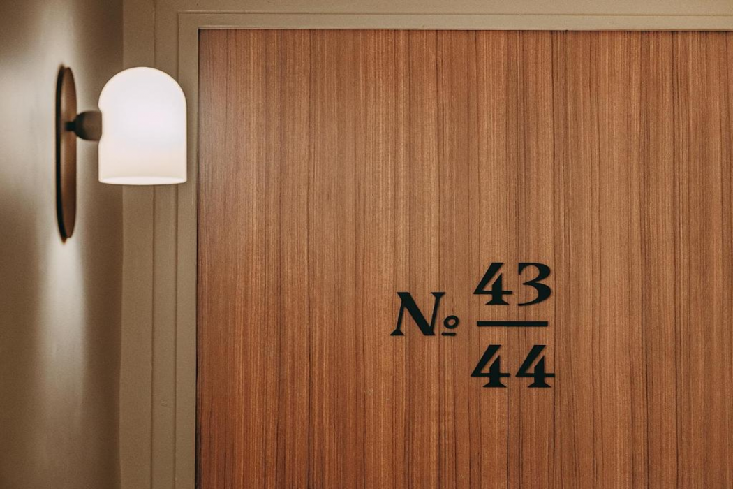 Hotel du Savoir 27/63