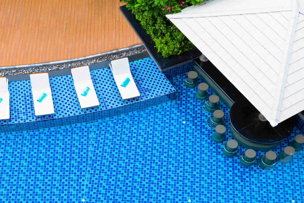Swimming pool-spa