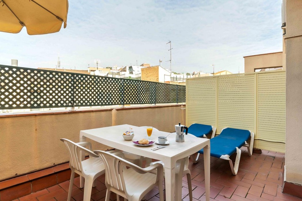Aparthotel Bertran 49/109