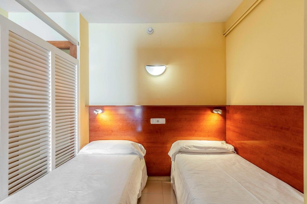 Aparthotel Bertran 22/109