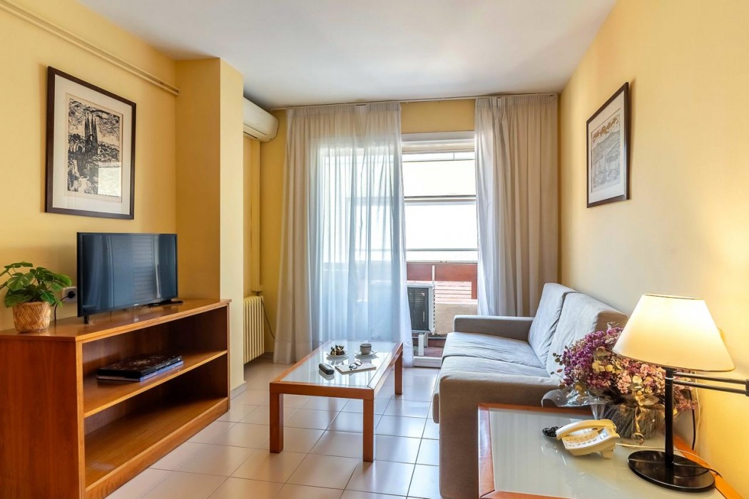 Aparthotel Bertran 50/109