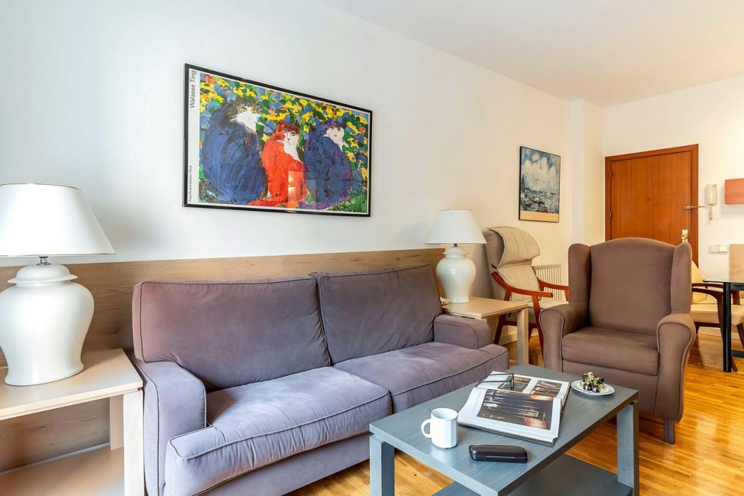 Aparthotel Bertran 43/109