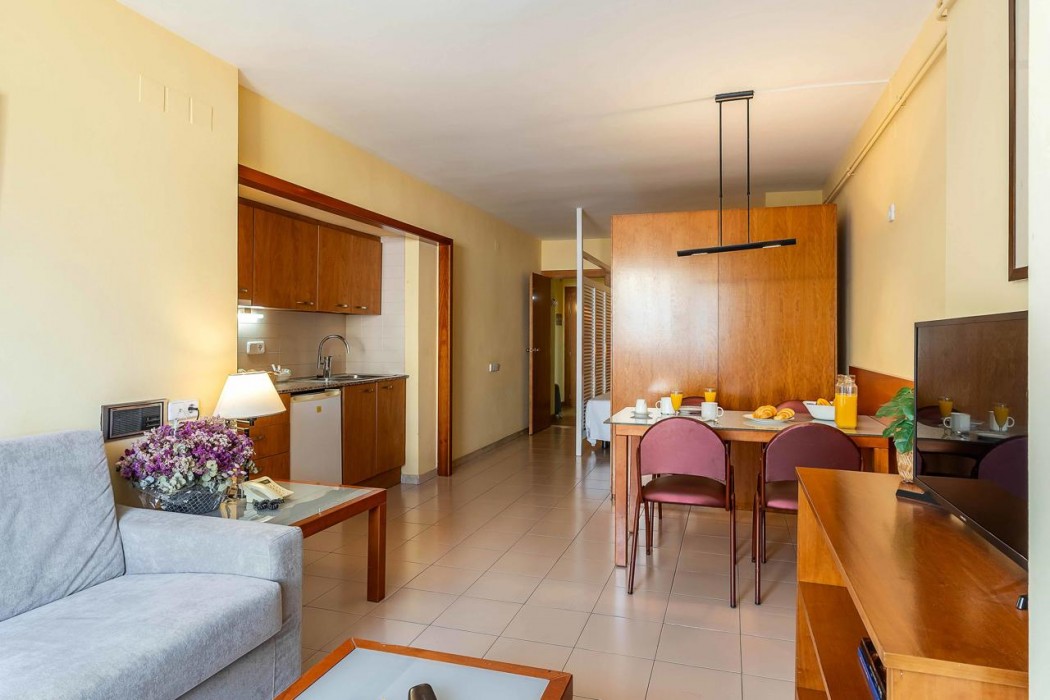 Aparthotel Bertran 34/109