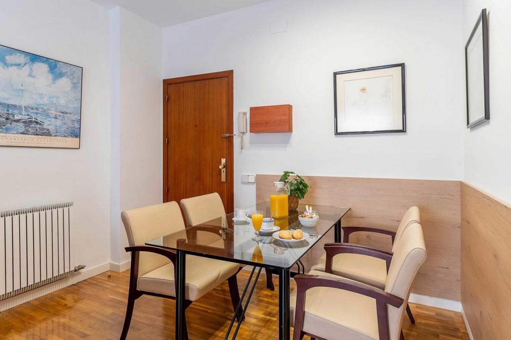Aparthotel Bertran 40/109