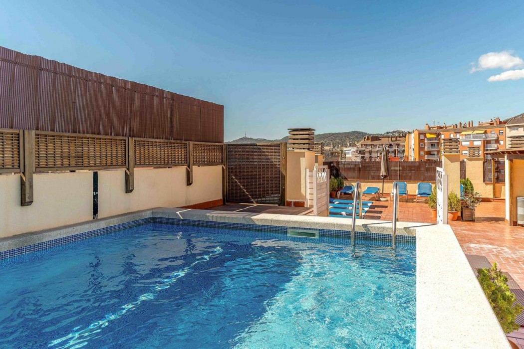 Aparthotel Bertran 67/109