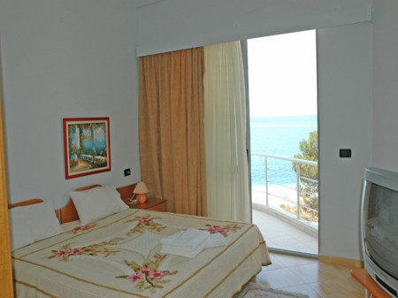 HOTEL SEASIDE SARANDA 10/52